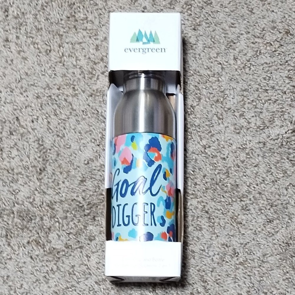 Brand NIB Evergreen Goal Digger 2 in 1 Cup/Bottle Goblet $29.99.